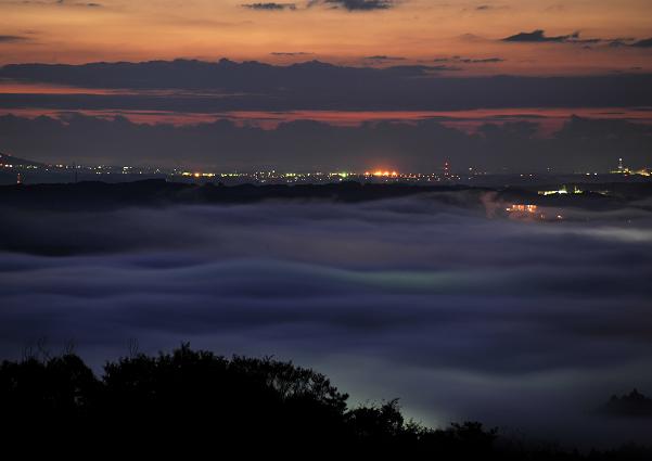 入選「霧の海」　望月森雄　撮影場所：三王山自然公園H23.11月